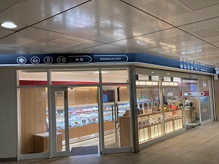 412442402