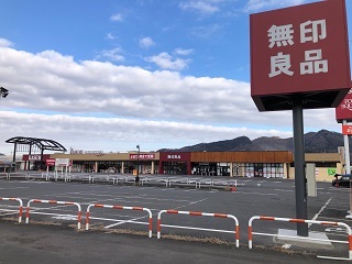 416070756