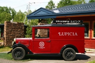 8341105