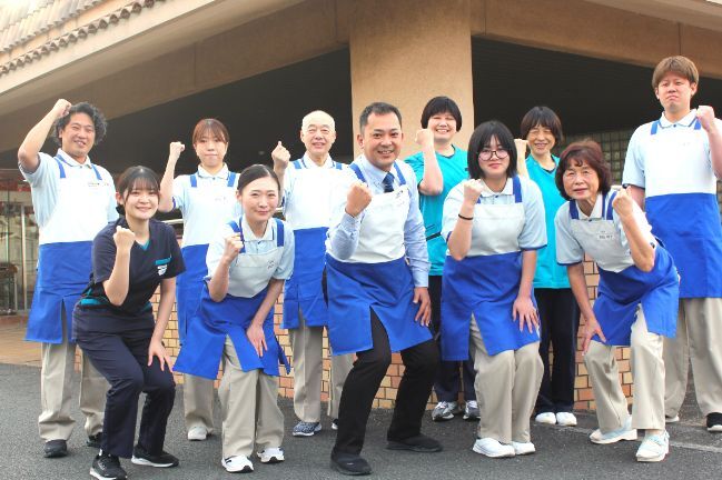 316025124